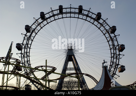 Vergnügungspark Prater Wiener Riesenrad Ferry Stockfoto