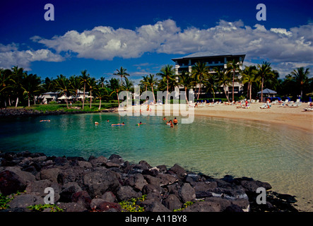 Schwimmer, Schwimmen, Lagoon Beach, Ritz Carlton Mauna Lani Resort, Mauna Lani, Kohala Küste, Kona, Hawaii Insel, Hawaii, United States Stockfoto