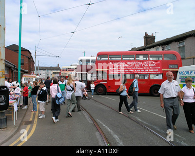 Transport-Enthusiasten auf Fleetwood Transport-Festival 2005 Stockfoto