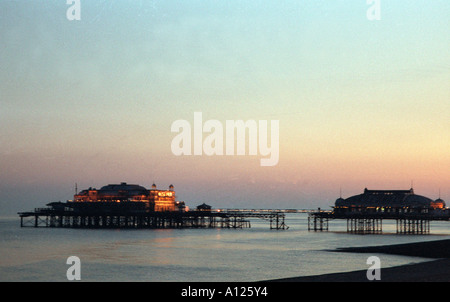 West Pier von Brighton, bevor es in das Meer stürzte in East Sussex Stockfoto