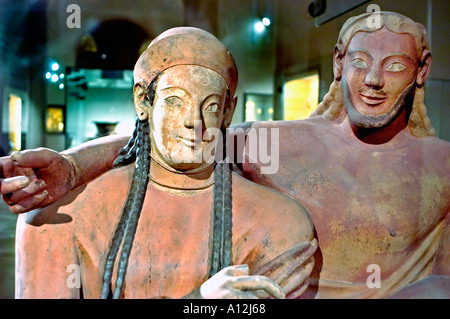 Paris Frankreich 'der etruskische Sarkophag eines Ehepaares' Detail Antiquitäten Louvre Museum, Kultur hohes Museum der bildenden Kunst, Skulptur Statue Stockfoto