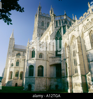 Kathedrale von Gloucester aus dem Südosten mit den südlichen Querschiff und Bestandteil der Marienkapelle Stockfoto