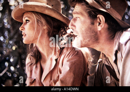 Die südlichen Sterne Jahr 1969 Regisseure Sidney Hayers et Orson Welles George Segal Ursula Andress Stockfoto