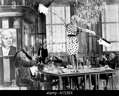 Ein zwei drei Jahr 1961 Regisseur Billy Wilder Liselotte Pulver Stockfoto