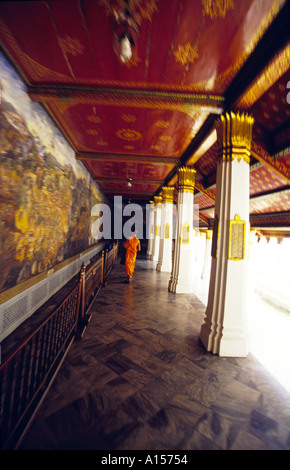 Buddhistischer Mönch in den Königspalast in Bangkok Thailand Stockfoto