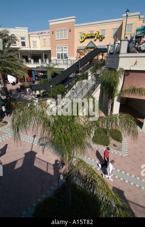 Das malerische Einkaufsviertel von Tampa Florida kennen als der Channelside Einkaufs- und Restaurant Bezirk der Stadt Essen Stockfoto