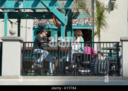 Das malerische Einkaufsviertel von Tampa Florida kennen als der Channelside Einkaufs- und Restaurant Bezirk der Stadt Essen Stockfoto