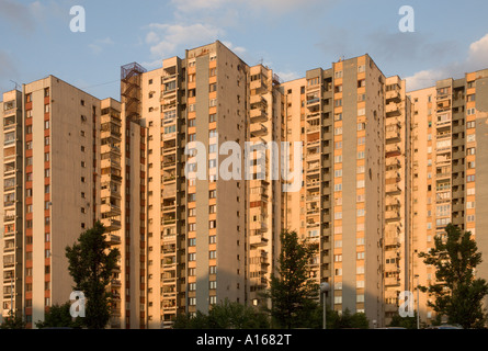 Krieg beschädigt Wohnung Blöcke in der Vorstadt von Sarajevo Bosnien und Herzegowina Stockfoto