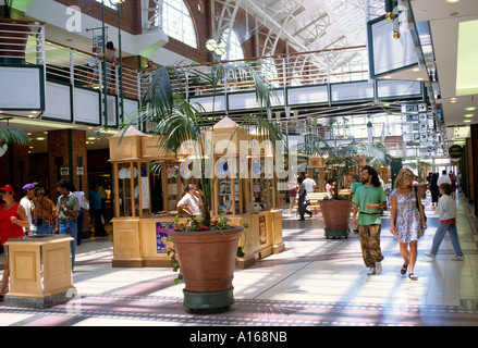Cape Town South Afrika Victoria Alfred Waterfront Port Hafen Einkaufszentrum Essen im Restaurant Stockfoto