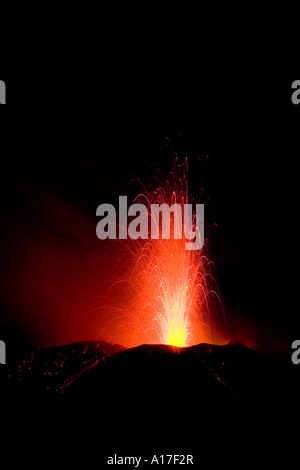 Ausbrechenden Vulkan Stromboli, Italien. Stockfoto
