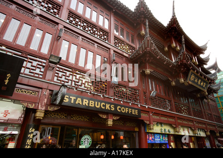 Starbucks, Yuyuan Bazar, Shanghai, China. Stockfoto