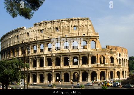 Kolosseum - Kolosseum ovales Amphitheater im Zentrum der Stadt Rom, 70–80 n. Chr., Bauherr Vespasian Titus, Roman, Rom, Italien. Stockfoto