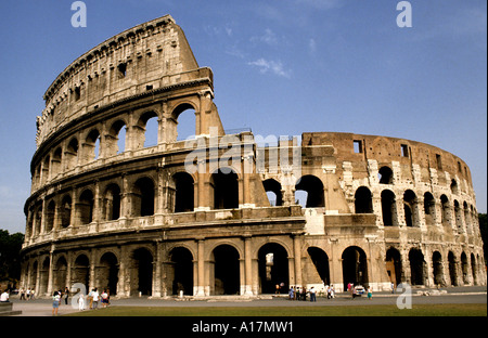 Kolosseum - Kolosseum ovales Amphitheater im Zentrum der Stadt Rom, 70–80 n. Chr., Bauherr Vespasian Titus, Roman, Rom, Italien. Stockfoto