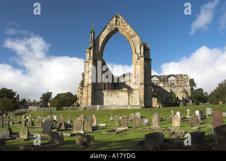 Ruinen von Bolton Abtei oder Priory Bolton in Wharfedale in Yorkshire dales Stockfoto