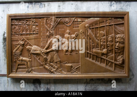 2007 Geschichtenerzählen Bronze Formen innen Hoa Lo Gefängnis Hanoi Hilton Stockfoto