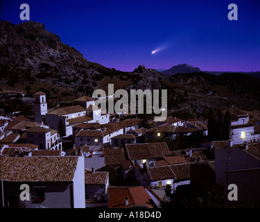 Komet Hale Bopp am Himmel über Gracalema Andalucia Spanien Stockfoto