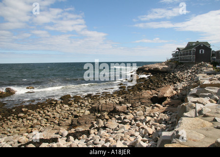 Die felsige Küste entlang tragen Haut Hals in Rockport, Massachusetts, USA. Stockfoto