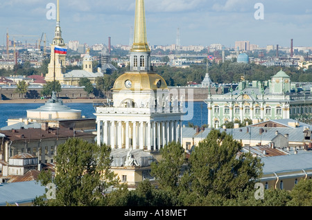 Eine Ansicht von St. Petersburg, Russland, einschließlich des Büros der Admiralität Stockfoto