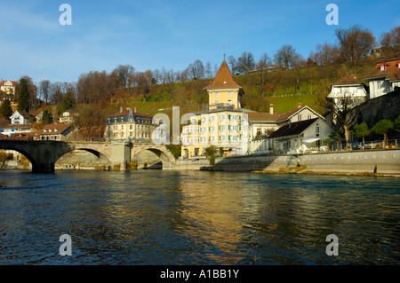 Die Untertor-Brücke über die Aare in Bern. Stockfoto