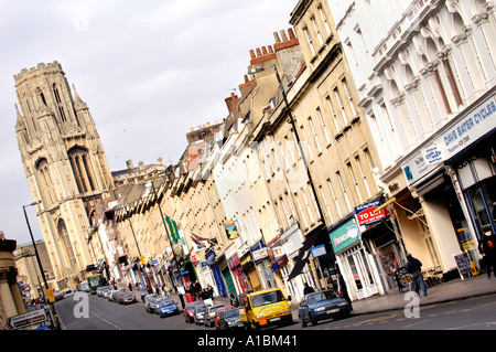 Die Wills Memorial Tower of Bristol Universität betrachtet Parkstraße nachschlagen Stockfoto