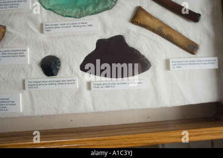 Artefakte im Herschel Island Museum abseits das Mackenzie River Delta Yukonterritorium, Kanada Stockfoto