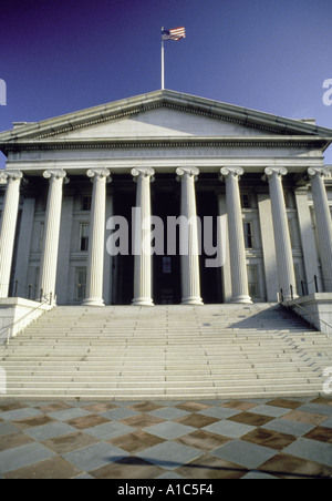Außenseite der Vereinigten Staaten Finanzministerium Gebäude in Washington DC Stockfoto