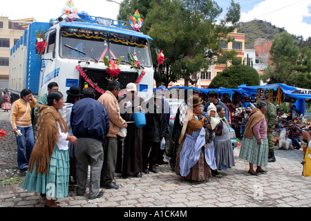 Auto Segnungszeremonie in Copacabana, Bolivien Stockfoto