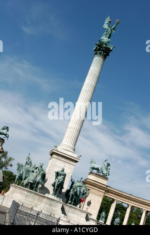 Das Millennium-Denkmal in Heldenplatz in Budapest Ungarn Stockfoto