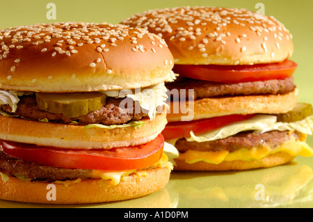 Zwei Hamburger appetitlich Stockfoto