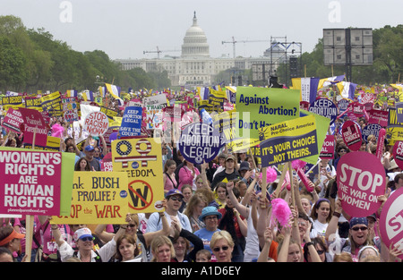 Pro Wahl Unterstützer beteiligen sich der März For Women s auf der Mall in Washington lebt. Stockfoto