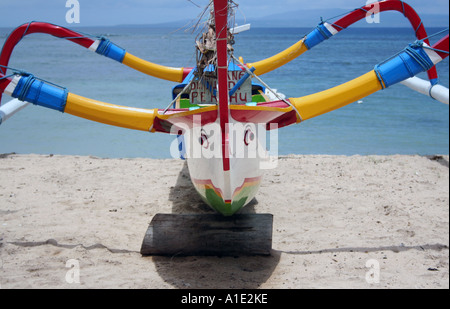 Bali Indonesien bunte Fischerboot Stockfoto
