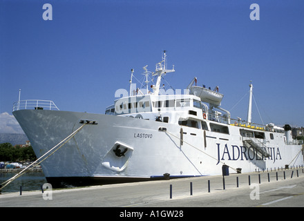 International Car Ferry Liner Jadrolinija angedockt an Split Hafen Kroatien Dalmatien Makarska Riviera Adria Mai 2004 Stockfoto