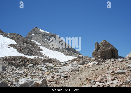 Muir Hütte am Muir Pass Stockfoto