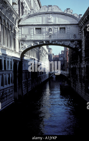 Die Brücke der Seufzer Venedig, Puente de Los Suspiros, Venecia Stockfoto