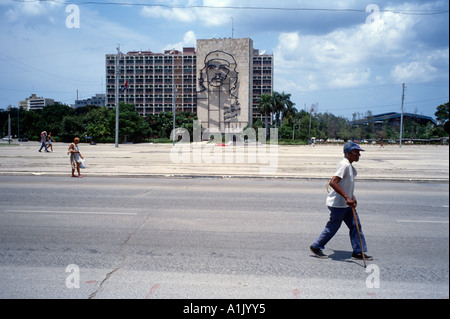 Havanna Kuba das imposante Bild von Che Guevara an der Fassade des Ministeriums des Innern Bau Plaza De La Revolucion Stockfoto