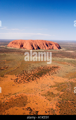 Uluru Ayers Rock Uluru Kata Tjuta National Park World Heritage Area Northern Territory Australien Antenne Stockfoto