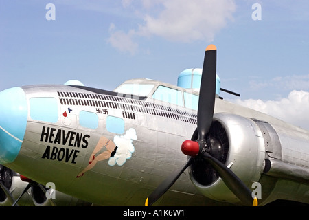 B-17 Himmel ist oben Nose Art Stockfoto