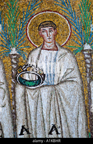 Die Prozession der Märtyrer 6. C Mosaiken in der Basilika di Sant Apollinare Nuovo Ravenna Italien Detail Stockfoto