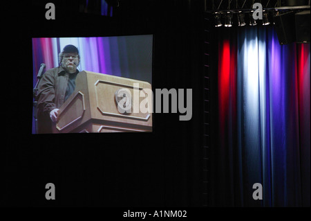 Michael Moore auf seiner slacker-Tour an der Kent State University, USA. Stockfoto