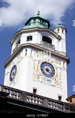 Turm und Gebäude Muellersches Volksbad erste öffentliche Badehaus in München Bayern Deutschland Stockfoto