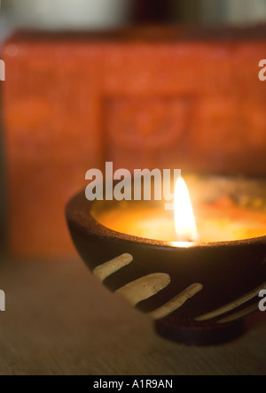 Brennende Kerze Stockfoto