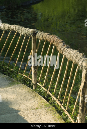 Handlauf im park Stockfoto