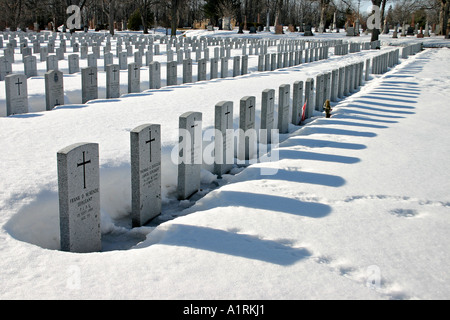 Markierungen im Schnee Stockfoto