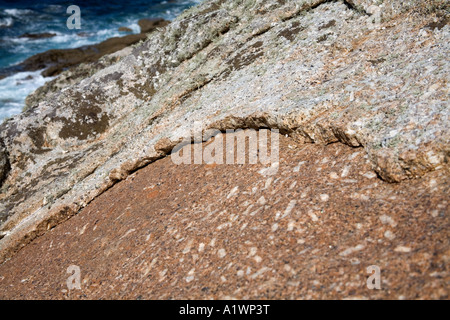 Zwiebel Haut Verwitterung auf Granitblock in der Nähe von Sennen cornwall Stockfoto