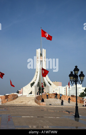 Denkmal vor neue Rathaus am Place De La Kasbah in Tunis, Hauptstadt von Tunesien Stockfoto