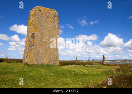 dh RING OF BRODGAR ORKNEY neolithischen Menhiren Kreis Loch Harray Stockfoto