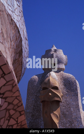 Schornsteine, Casa Mila "La Pedrera", Barcelona, Spanien Stockfoto