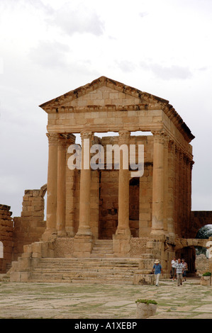 Tempel der Minerva auf dem großen Forum in römischen Antike Sufetula, heute bekannt als Sbeitla, Tunesien Stockfoto