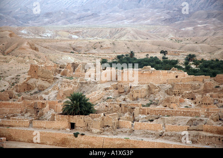 Ruinen des alten Dorfes Tamerza in Tunesien Stockfoto