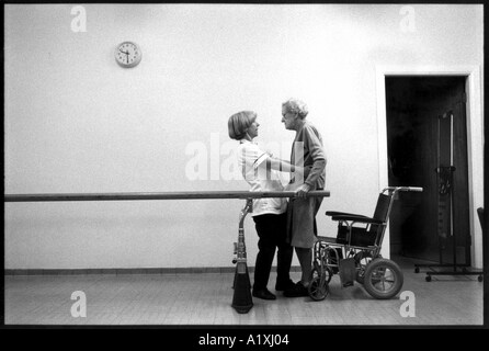 Altenpflege, Airdale NHS Trust, Yorkshire, England UK Stockfoto